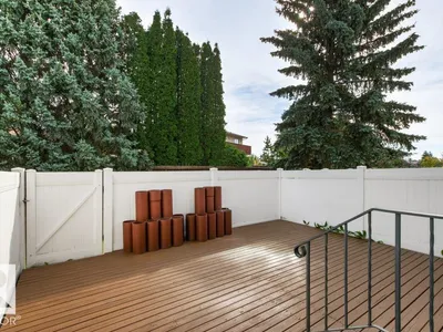 11343 22 AV NW photo 39
