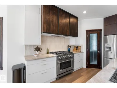 8704 165 AV NW photo 11