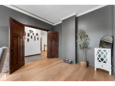8704 165 AV NW photo 18