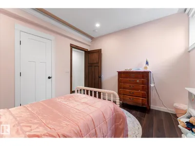 8704 165 AV NW photo 45