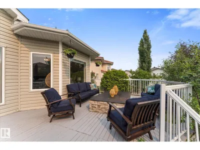 8704 165 AV NW photo 52