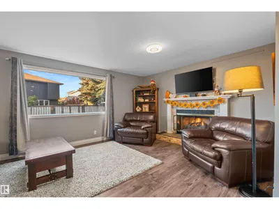 17 DONLEVY PL photo 25