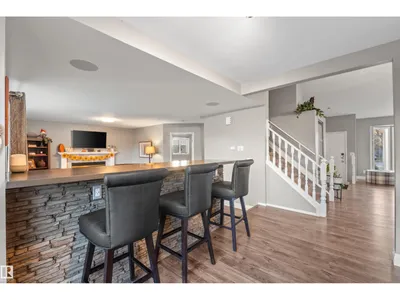 17 DONLEVY PL photo 23