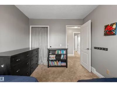 17 DONLEVY PL photo 41