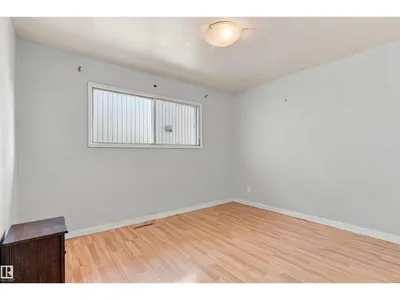 12303 115 AV NW photo 19