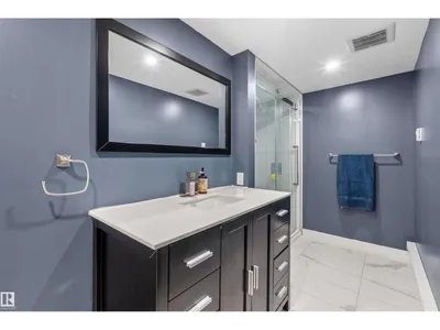 17 DONLEVY PL photo 62