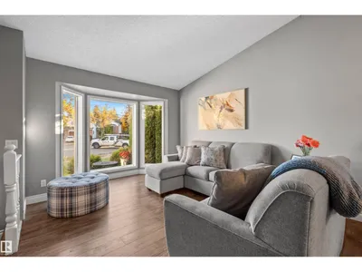 17 DONLEVY PL photo 8