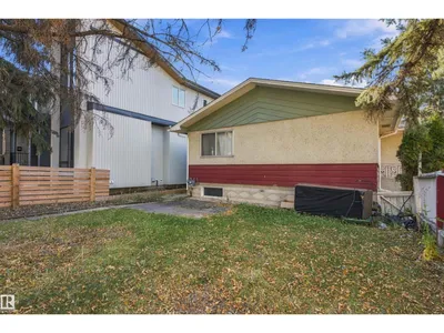 12303 115 AV NW photo 38
