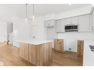 20808 40 AV NW photo 13