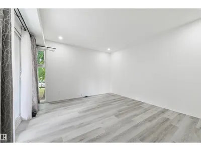7209 180 ST NW photo 8