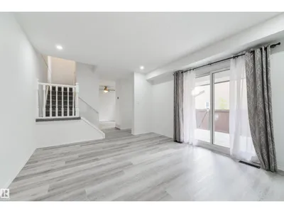 7209 180 ST NW photo 9