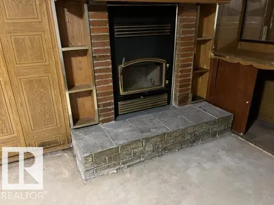 11945 138 AV NW photo 16