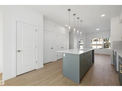 20711 43 AV NW photo 15