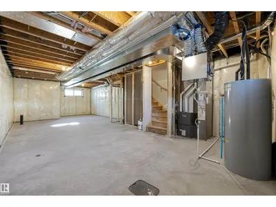 20711 43 AV NW photo 42