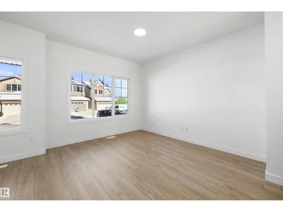 20711 43 AV NW photo 7