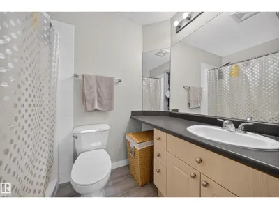 #419 4407 23 ST NW photo 21