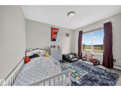 #419 4407 23 ST NW photo 9