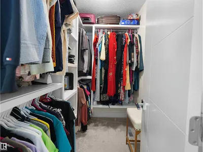 9923 222 ST NW photo 31
