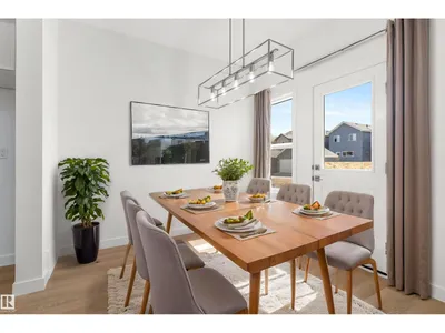 20703 43 AV NW photo 11
