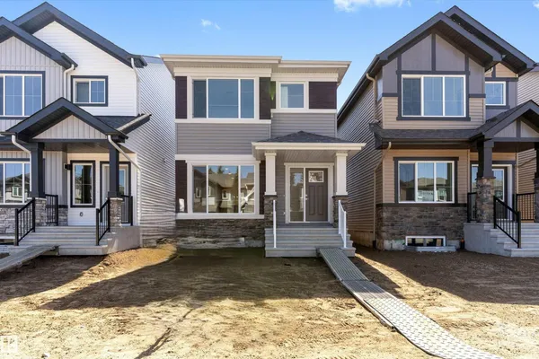 20703 43 AV NW photo 2