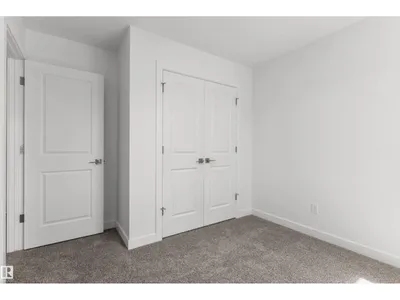 20703 43 AV NW photo 32