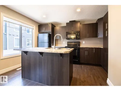 #46 5317 3 AV SW photo 20