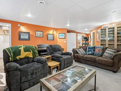 81 GRAYRIDGE CR photo 18