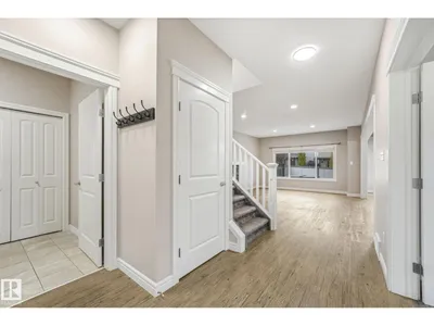 2304 89 ST SW photo 7