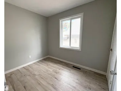 12764 118 ST NW photo 12