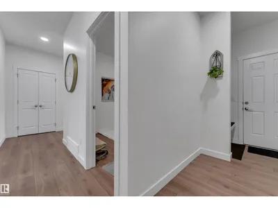 17833 70A ST NW photo 11