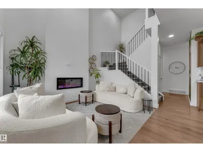 17833 70A ST NW photo 17