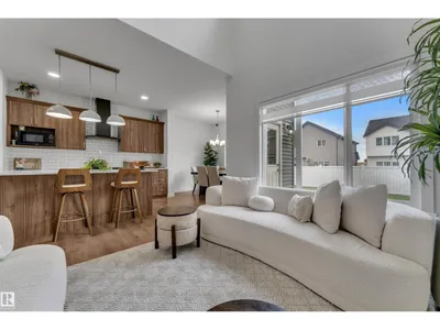17833 70A ST NW photo 23