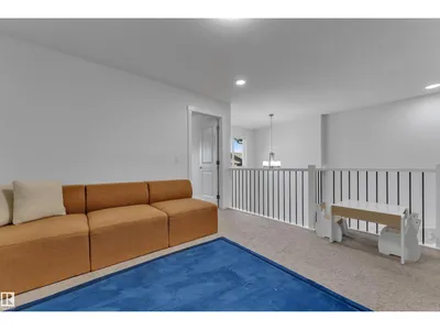 17833 70A ST NW photo 27