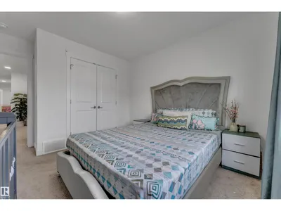 17833 70A ST NW photo 30
