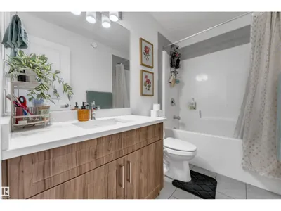 17833 70A ST NW photo 31