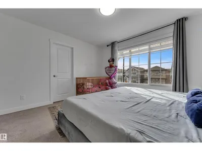 17833 70A ST NW photo 35