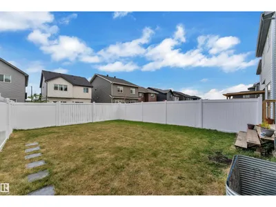 17833 70A ST NW photo 42