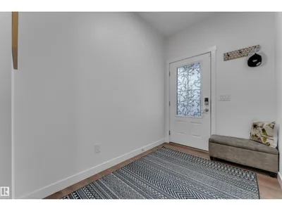 17833 70A ST NW photo 6