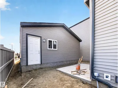 301 BRAE WY photo 59
