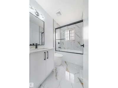 12023 137 AV NW photo 21