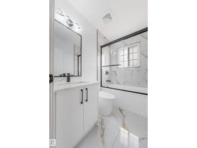 12023 137 AV NW photo 22