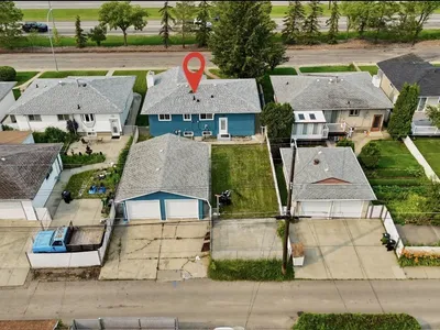12023 137 AV NW photo 54