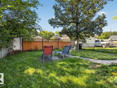 11636 95A ST NW photo 39