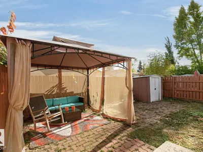 14215 23 ST NW photo 27
