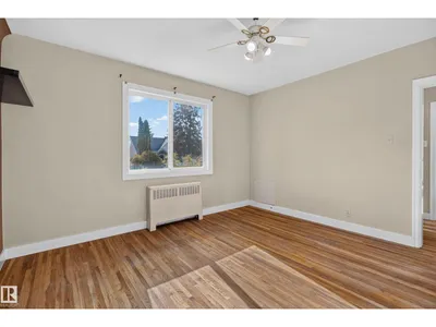 #7 11614 112 AV NW photo 15