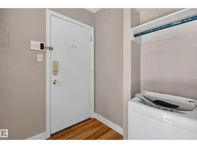 #7 11614 112 AV NW photo 4