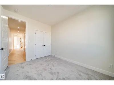 8523 183 AV NW photo 35