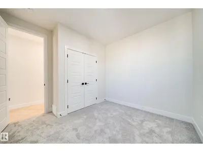 8523 183 AV NW photo 30