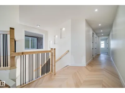 8523 183 AV NW photo 21