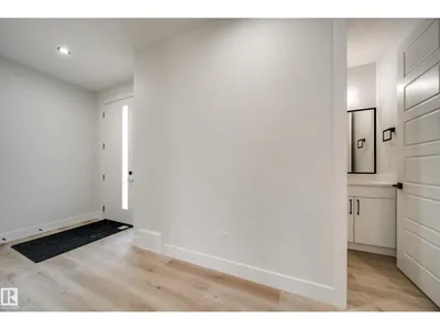 51 Norwyk Way photo 4